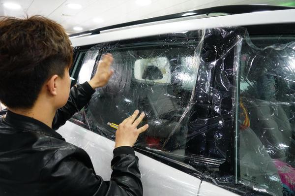 老司机汽车贴膜,老司机和你聊聊汽车贴膜那些事儿