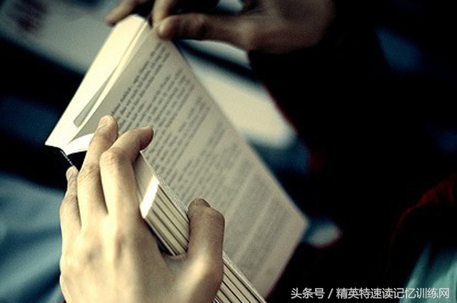 我们需要的是而不是英语,我们需要的是千锤百炼