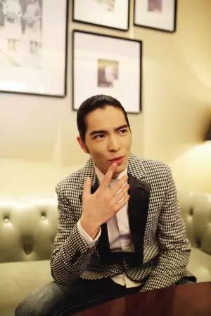 萧敬腾在长沙买房子,萧敬腾在武汉买房说明什么