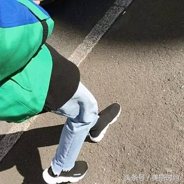 杨幂宋茜新款毛衣,杨幂宋茜穿袜靴