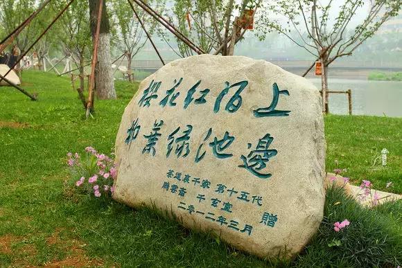 大连外国语大学现在让进吗,大连外国语大学怎么样了