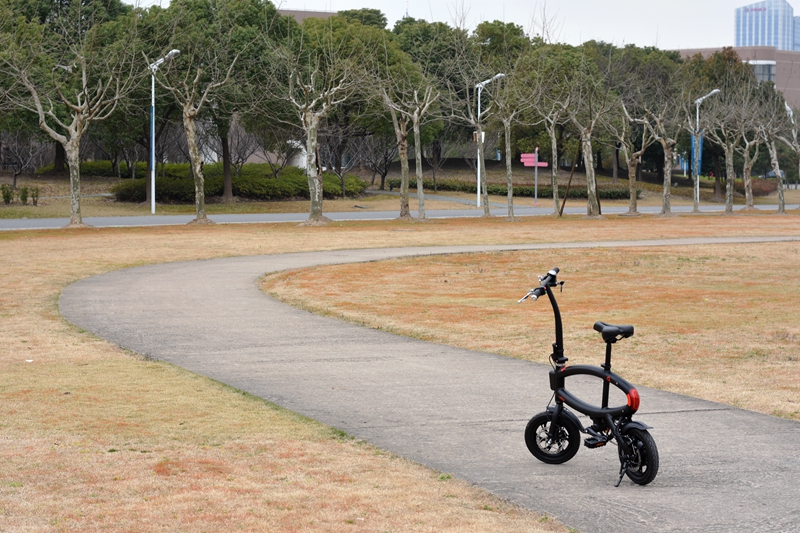 摩拜的单车怎么这么难骑,摩拜ofo共享单车