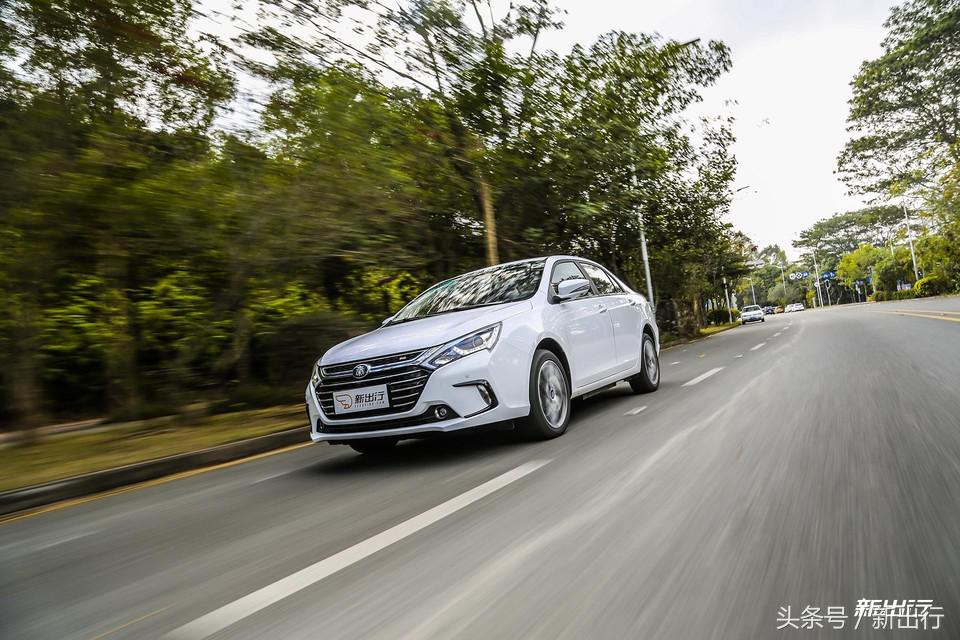 比亚迪秦plusdmi试驾0到100加速,比亚迪秦80和秦100有什么区别