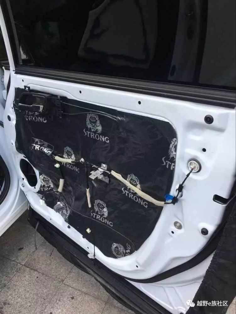 帕杰罗v93如何加装来福音响,帕杰罗v93改装底盘升降