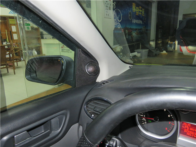 经典福克斯能改什么车的大屏,经典福克斯两厢改6速