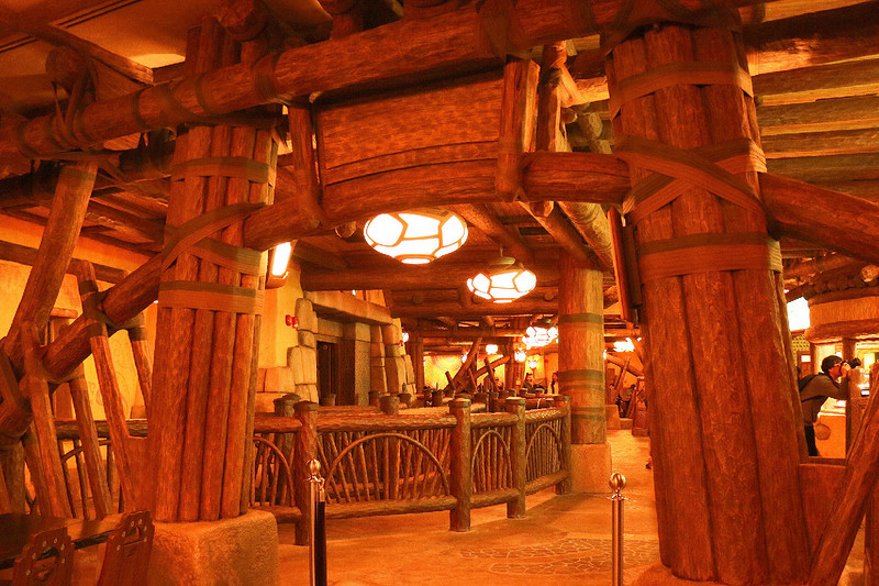 上海迪士尼乐园2天一夜游玩攻略,上海迪士尼2天游玩攻略