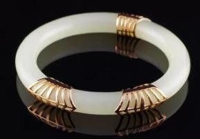 玉碎了怎么处理最好,玉碎了怎么处理最吉利