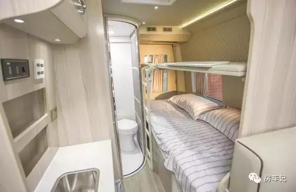 雅升大通v80短轴房车,雅升斯宾特房车
