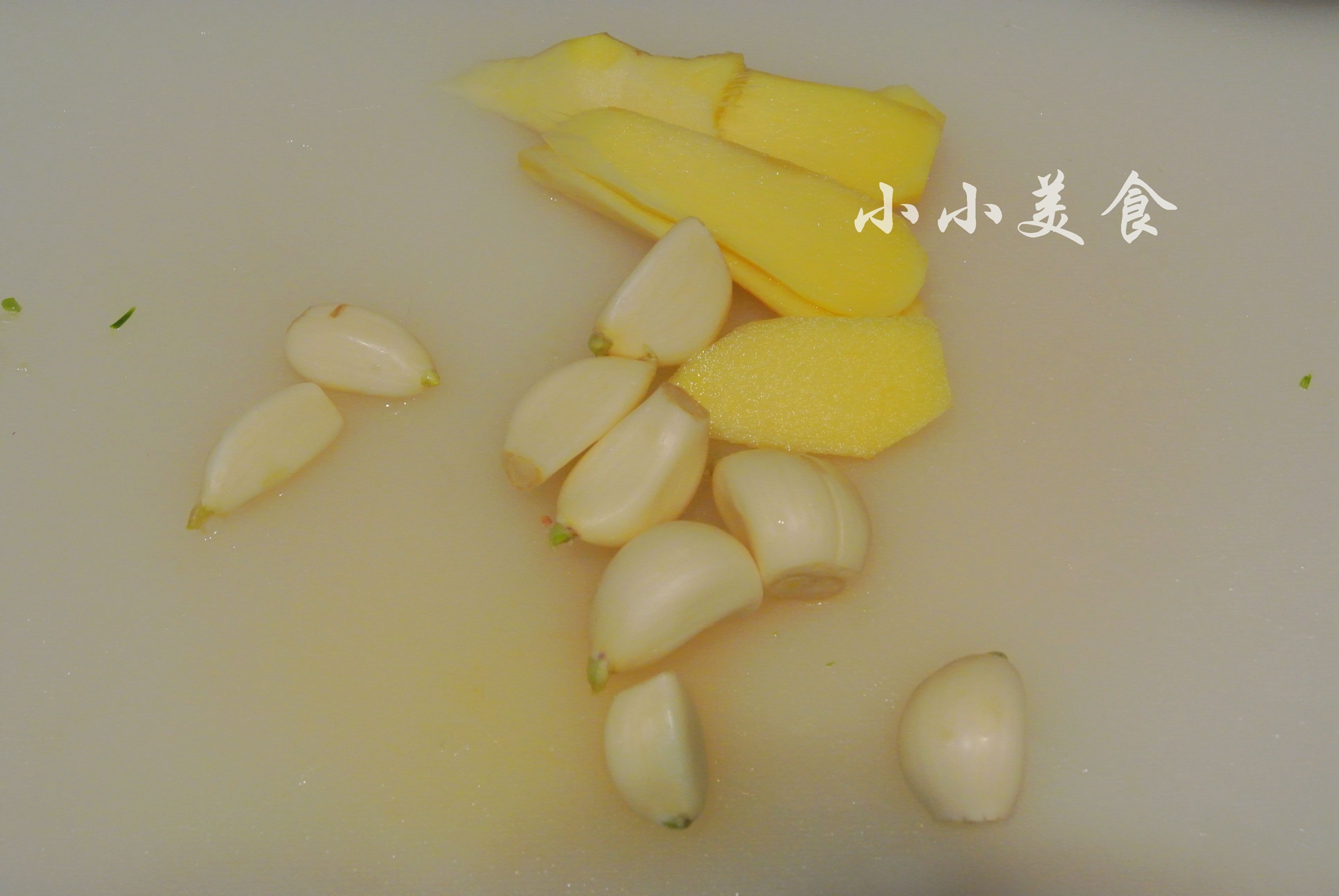 糖醋排骨凉菜,糖醋排骨软糯脱骨不柴不塞牙