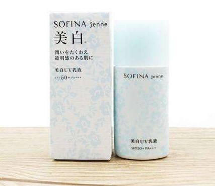 夏天如何购买防晒产品,夏天来了防晒霜一定要准备