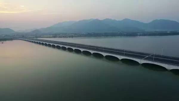 你好，我的名字叫安庆，这是我的最新简历，请多关照！