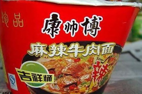 康帅傅这种山寨反应了什么,康帅傅雷碧山寨品牌