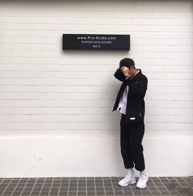 娼潵娼叮鏈嶉グ,娼潵娼叮绮惧搧绔ヨ姗辩獥