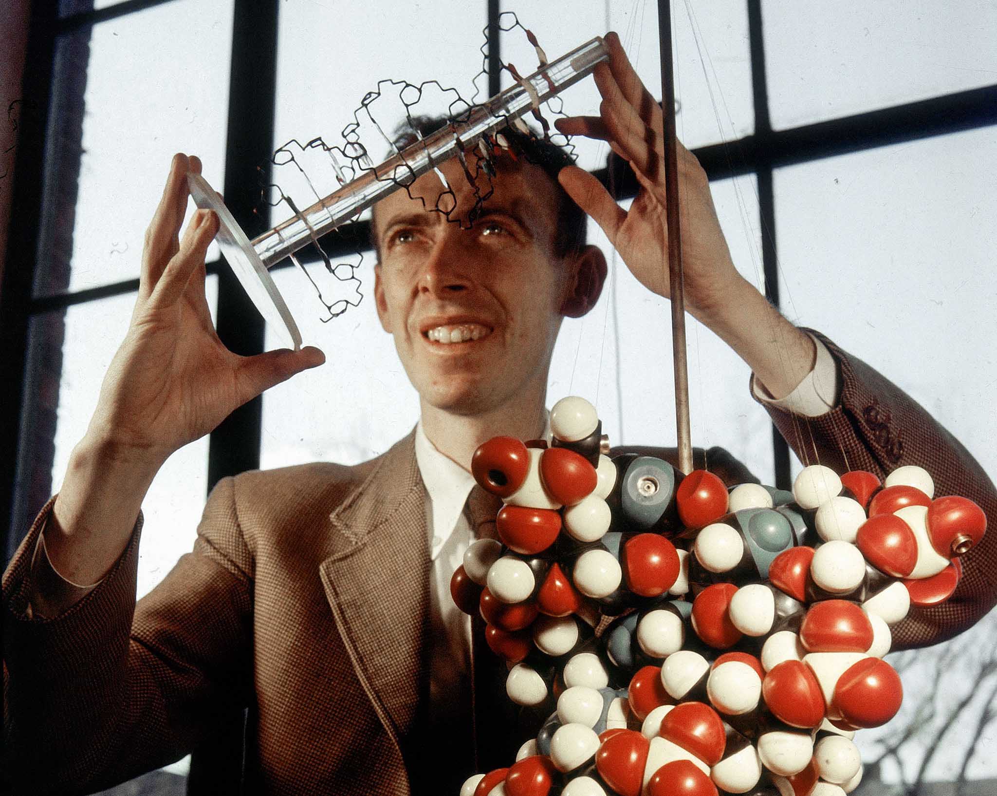 89岁沃森来华:发现过DNA双螺旋,拿过诺奖,写过一部毁誉参半的回忆录