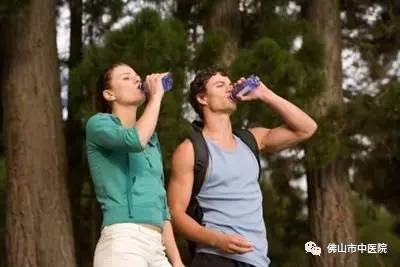 徒步健康走起来,准备来一场说走就走的徒步挑战