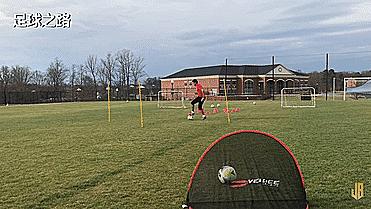 足球如何提高球员带球节奏变化,怎么训练带球的耐力和爆发力