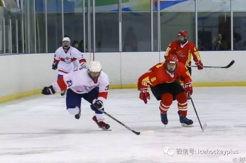 u18锦标赛中国冰球比赛的回放,u8冰球中国vs瑞典