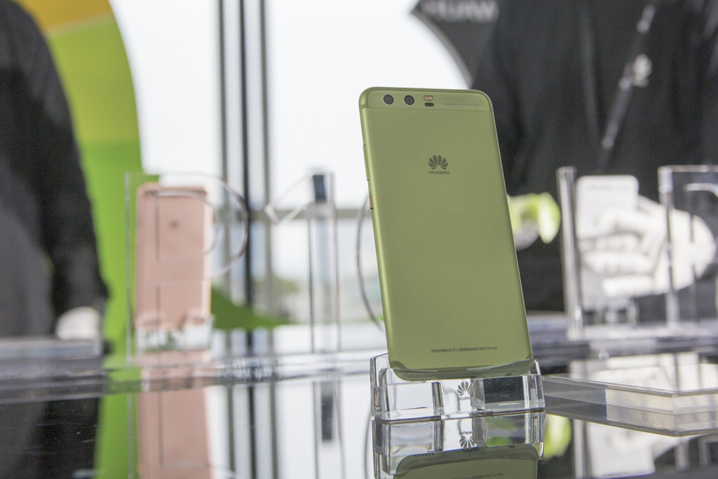 华为p10和iphone7对比,华为p10跟苹果7哪个好