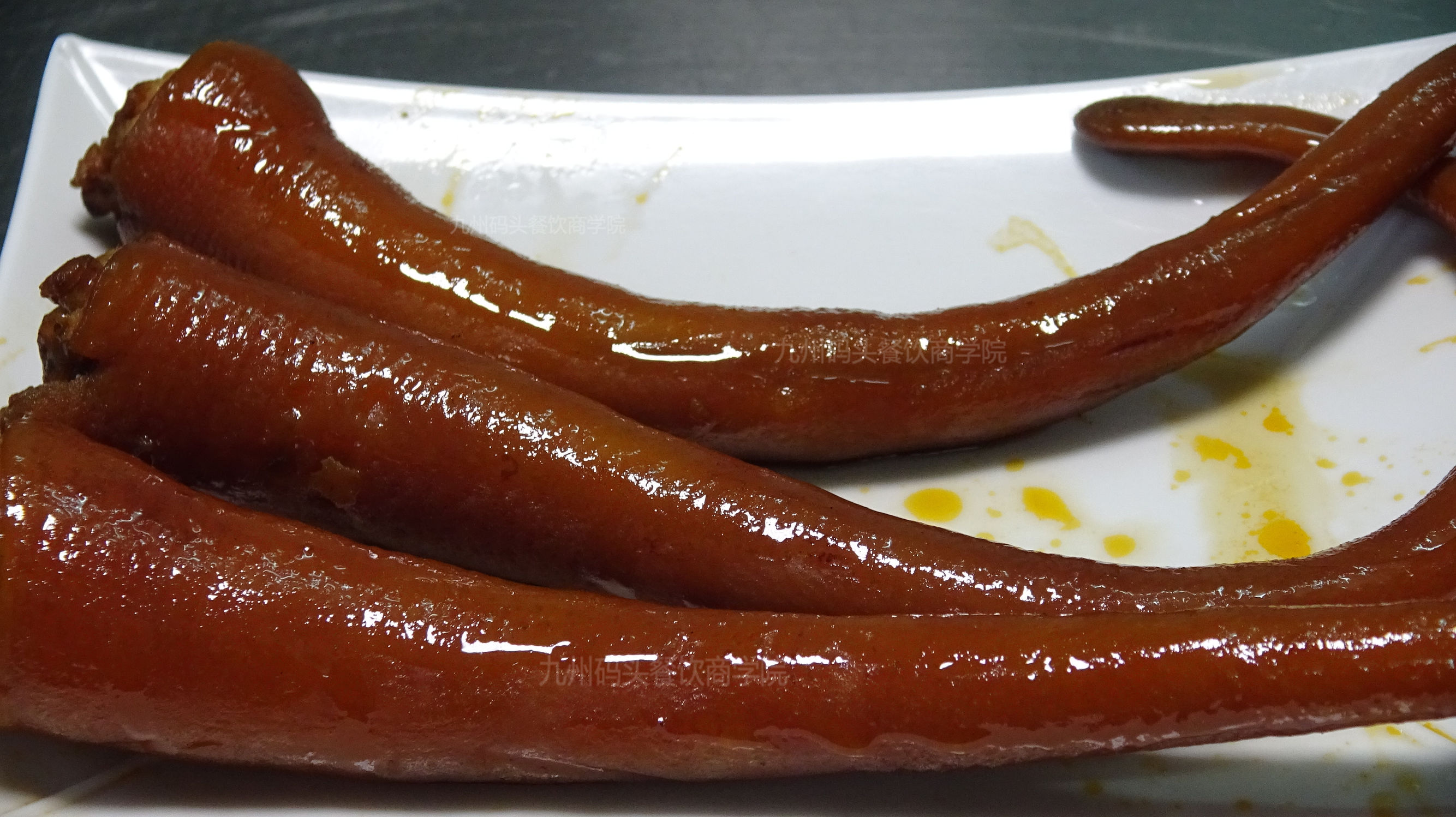 老师傅祖传秘制卤菜,老师傅教你做卤菜