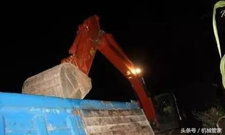 挖掘机报价一览表,挖掘机没手续比正常价便宜多少