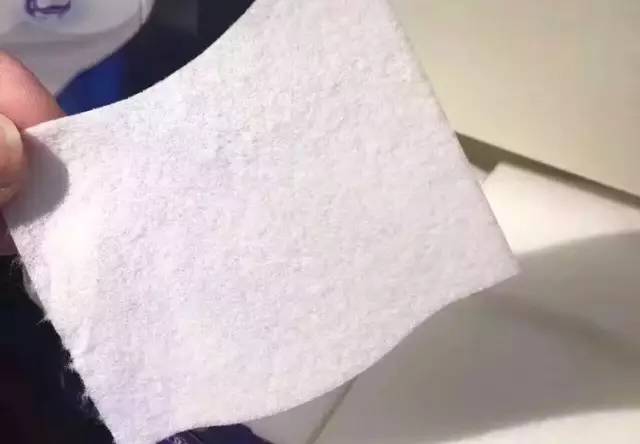 城野医生毛孔收敛水怎么用,城野医生毛孔细致水和收敛水区别