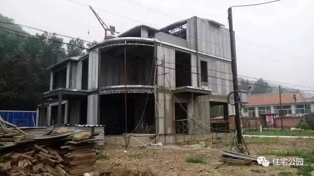 农村自建房轻钢小别墅建造全过程,农村钢结构自建房1层别墅