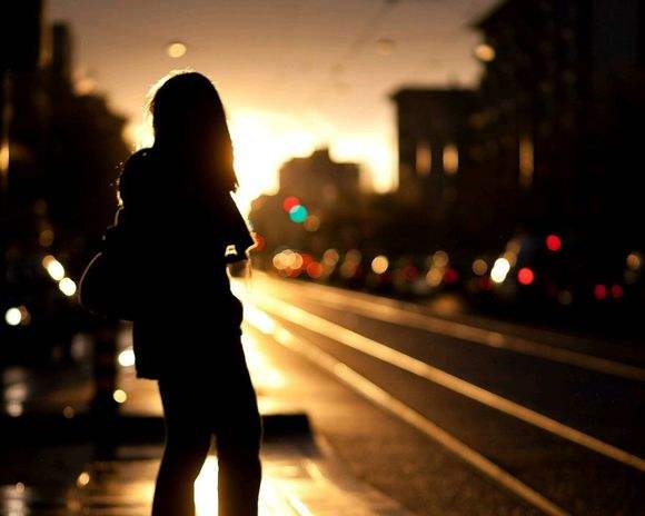 当你孤单你会想起谁ktv,当你孤单你会想起谁完整版