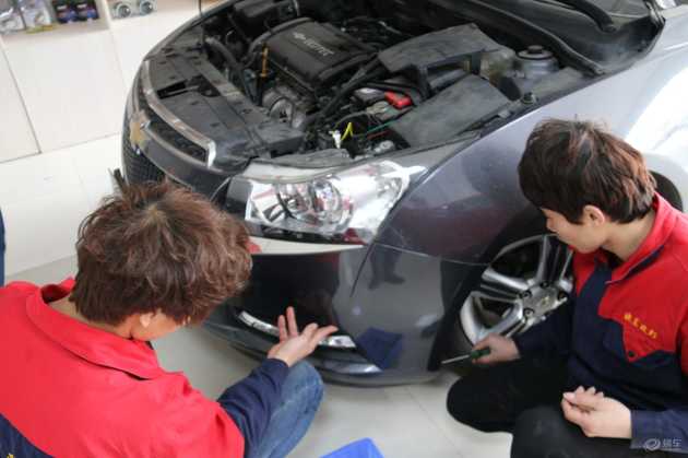 18科鲁兹大灯改装案例,雪佛兰18款科鲁兹改装led矩阵大灯