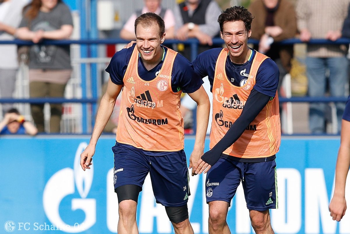 赫韦德斯最新战报,赫韦德斯评价鲁尔德比