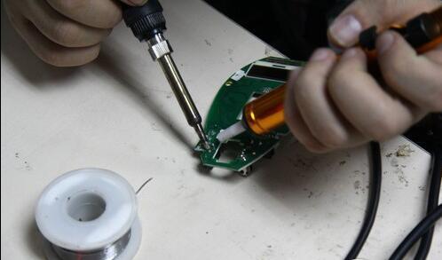 电烙铁头不粘什么原因,电烙铁头不热咋解决