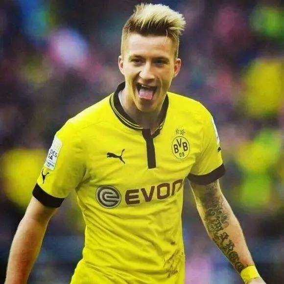 曼联就是香奈儿，皇马就如爱马仕？这样的比喻让直男更懂名牌包包