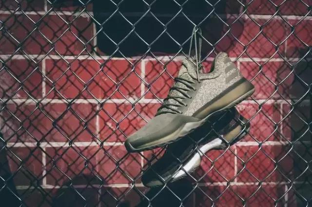 愚人节前后！盯紧这双皇家蓝和人气哈登1！