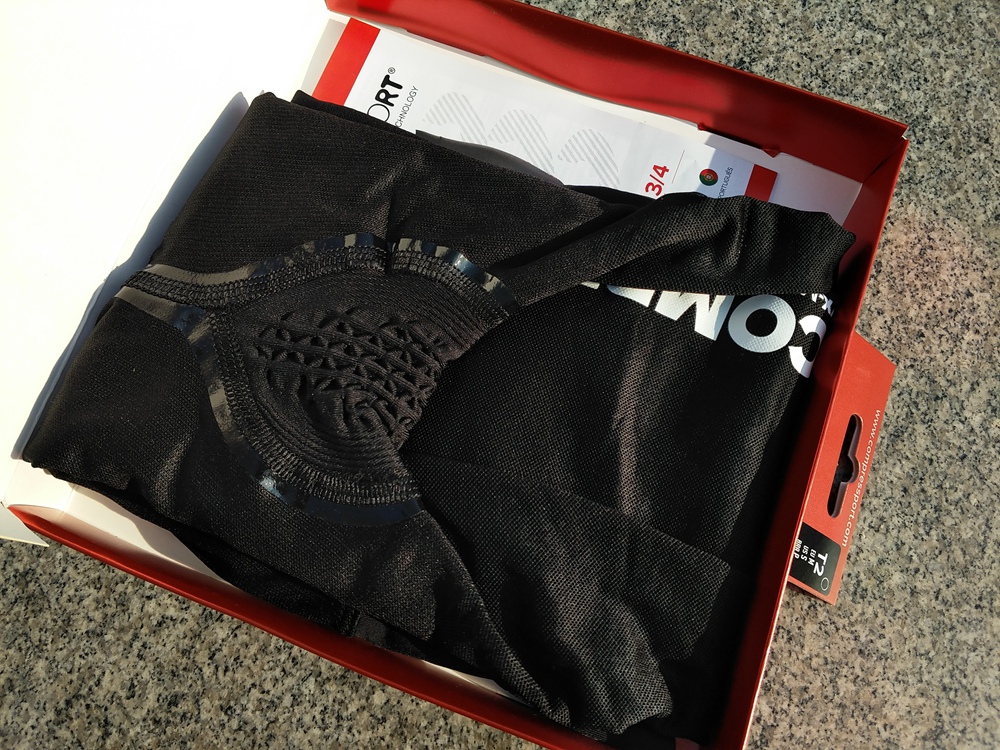 为什么运动品牌很少做压缩裤的,什么叫运动压缩裤