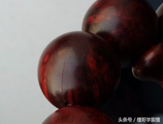 小叶紫檀开裂的补救方法,牦牛角手串开裂了怎么补救