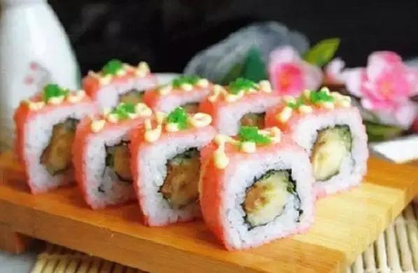 樱花美食有哪些,樱花美食让你眼前一亮