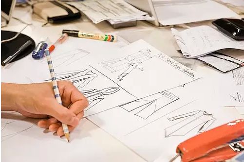 提高服装业绩的方法,如何提高服装设计师