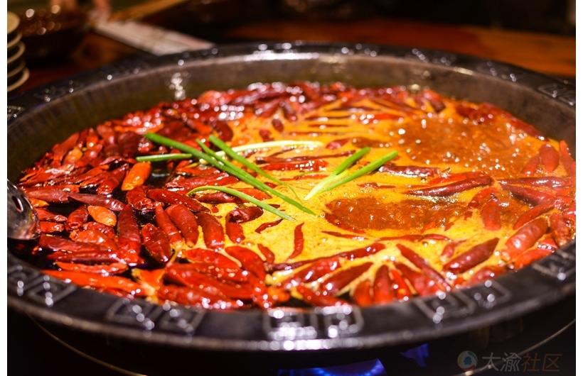 纯净水清汤火锅,纯净水传统锅底