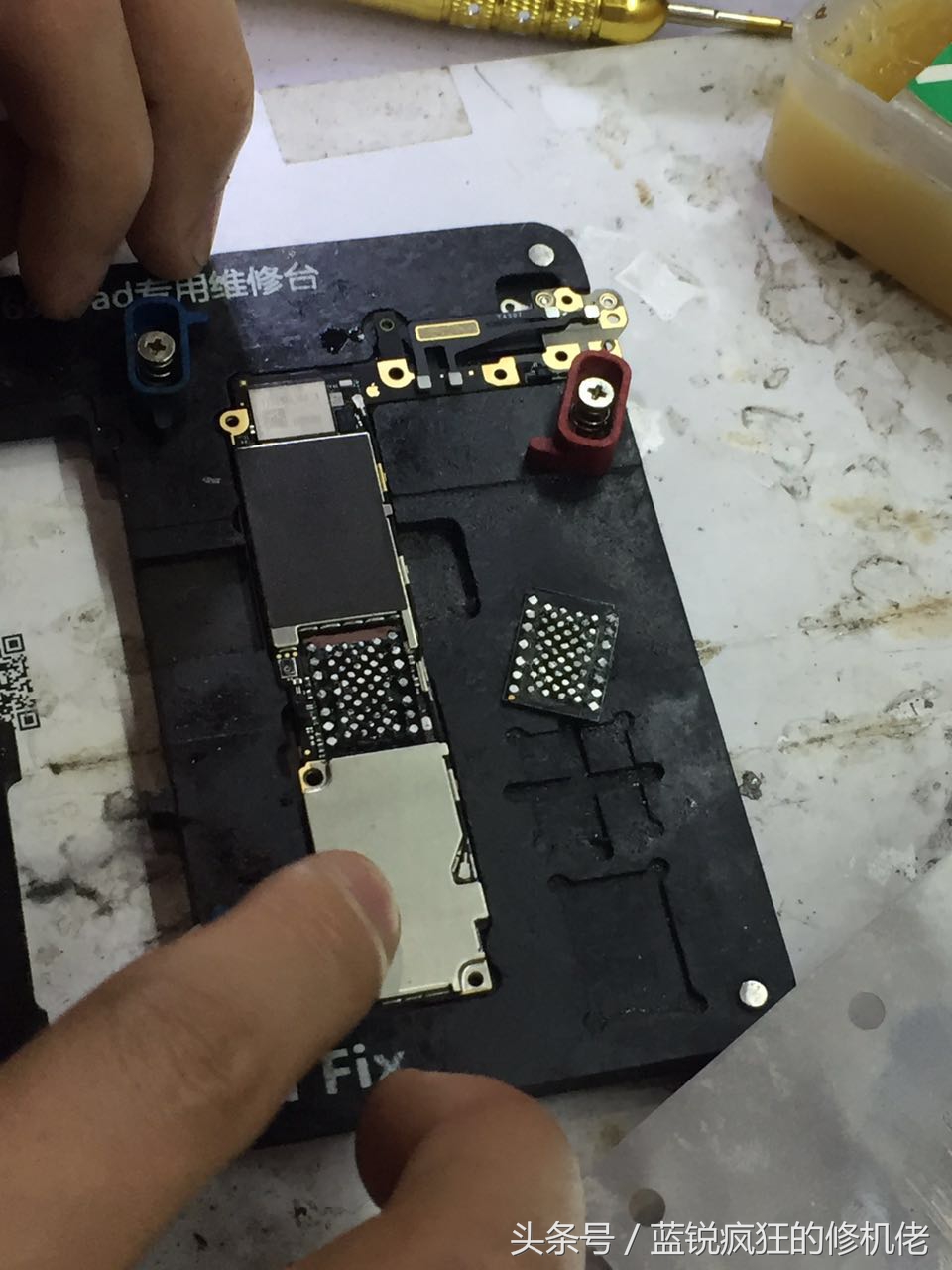 苹果6怎么判断主板摔坏了,iphone6s重摔维修