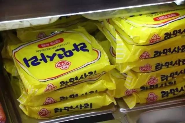 吃辣星人不可错过的美食,零食中的爱马仕可以吃出香菇味