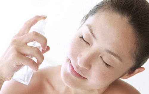 100块以下的雅漾是假货吗,雅漾喷雾和矿泉水有什么区别