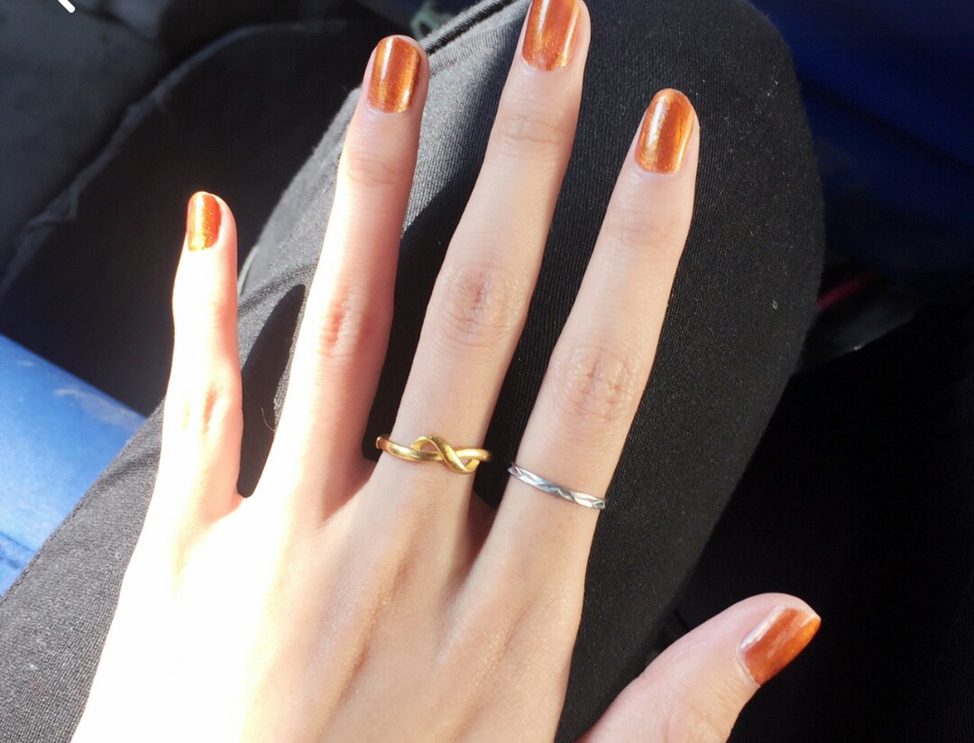 最好看最流行的猫眼美甲,十个不同颜色的猫眼美甲