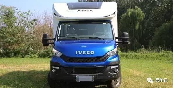 凯伦宾威大通c型房车评测,福特新世代凯伦宾威b型房车