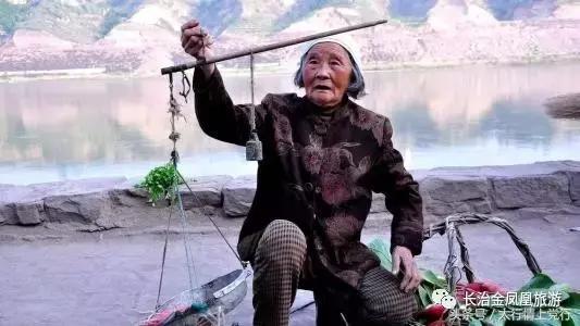 碛口古镇和西口古渡哪个好玩,碛口古镇黄河古渡口