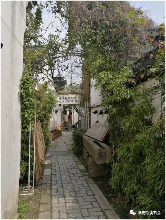 活动现场灯光秀视频,春酒活动回顾