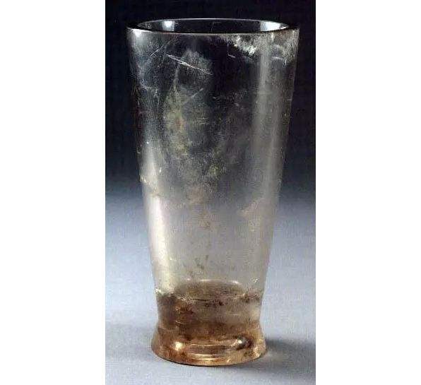 战国水晶杯国宝,战国墓中发现的水晶杯