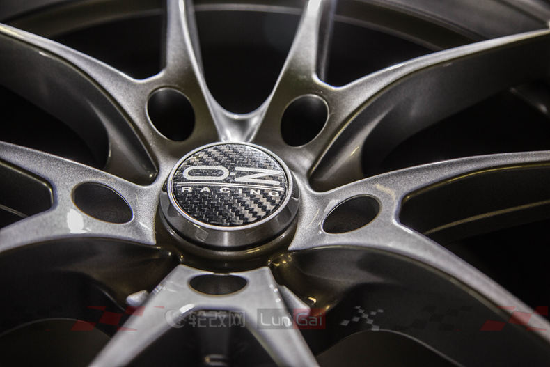 16寸经典五幅刀锋轮毂,五幅oz轮毂