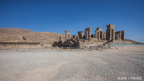 伊朗是波斯还是阿拉伯,伊朗对比波斯