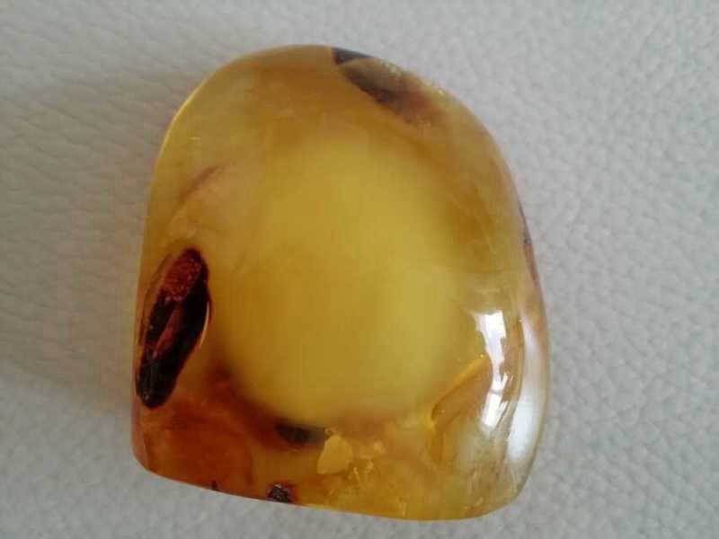 波罗的海琥珀蜜蜡,琥珀蜜蜡是哪里产的