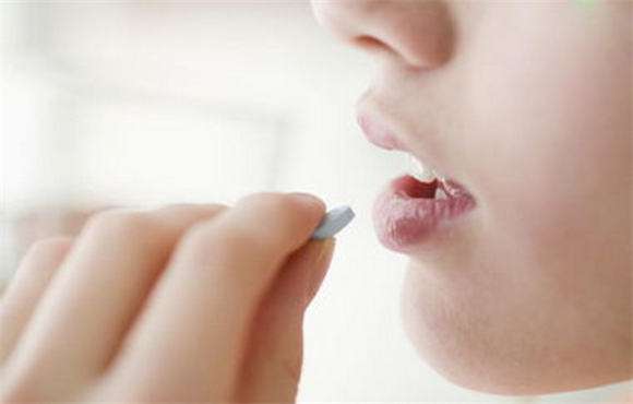 备孕多久开始吃叶酸,备孕时怎样才能吃叶酸