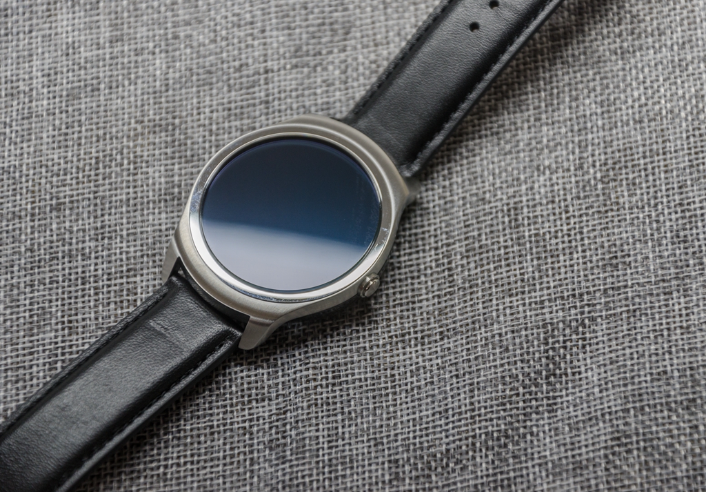 续航长支持esim可回微信的手表,ticwatch2经典版续航